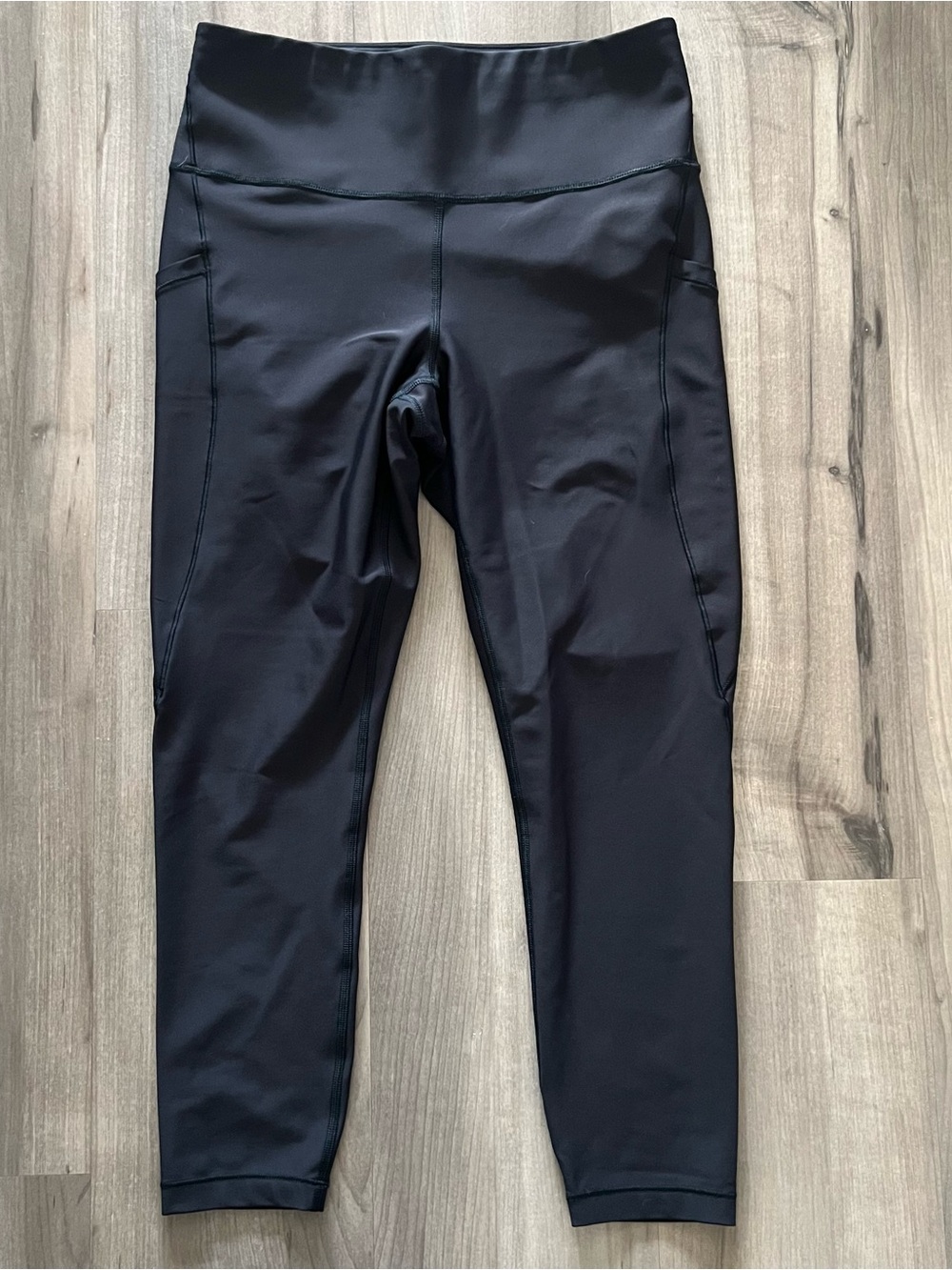 Athleta Interval Stash 7/8 Tights- Black, Medium
